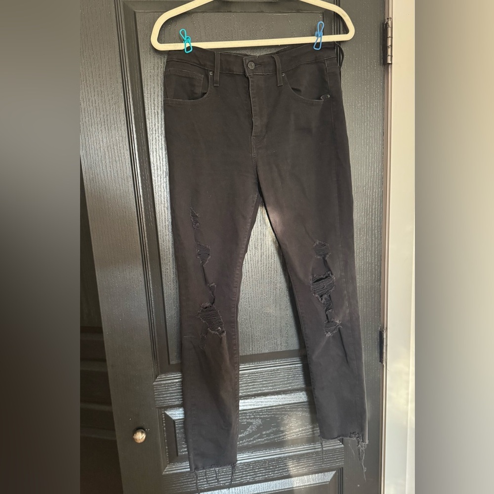 Levi's Black Distressed Skinny Jeans for Women